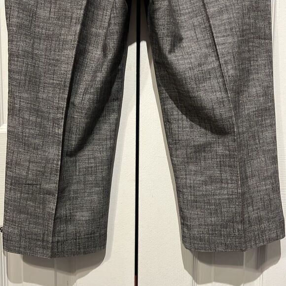 Larry Levine Grey Cropped Pants Size 8‎ - Picture 10 of 12